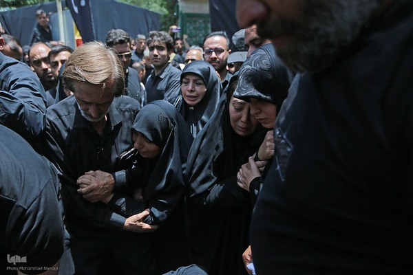 مراسم تشییع و خاکسپاری حافظ قرآن پاسدار شهید احسان ذاکری