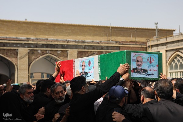 مراسم تشییع و خاکسپاری پیکر شهید سرلشکر حسین سلامی فرمانده کل سپاه