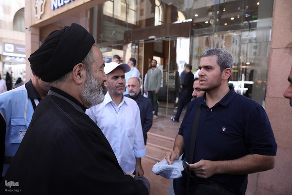 دیدار صمیمی سرپرست حجاج ایرانی با زائران کشورمان