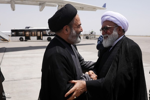 ورود سرپرست حجاج ایرانی به کشور