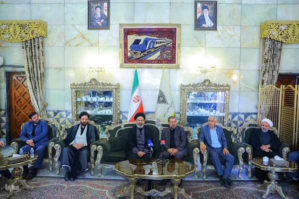 ورود سرپرست حجاج ایرانی به کشور