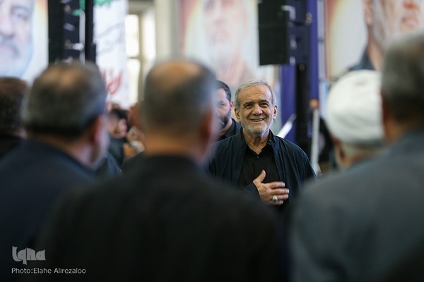 آئین بزرگداشت شهدای اقتدار ایران