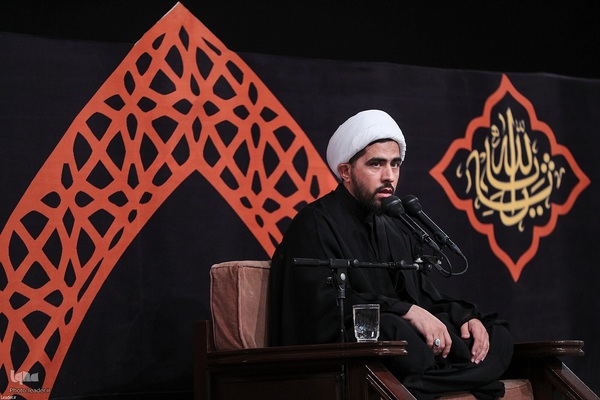 مراسم عزاداری شب هشتم محرم ۱۴۴۷ در حسینیه امام خمینی