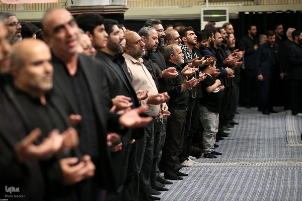 مراسم عزاداری شب هشتم محرم ۱۴۴۷ در حسینیه امام خمینی