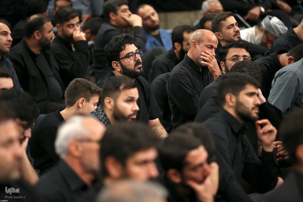 مراسم عزاداری شب هشتم محرم ۱۴۴۷ در حسینیه امام خمینی