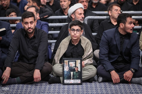 مراسم عزاداری شب تاسوعا در حسینیه امام خمینی(ره)