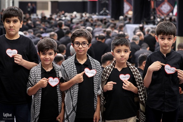 مراسم عزاداری شب تاسوعا در حسینیه امام خمینی(ره)