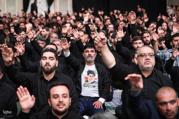 مراسم عزاداری شب تاسوعا در حسینیه امام خمینی(ره)