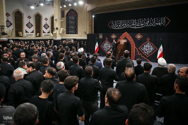 مراسم عزاداری شب تاسوعا در حسینیه امام خمینی(ره)