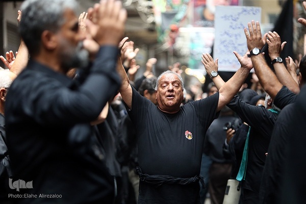 مراسم عزاداری تاسوعای حسینی در بازار بزرگ تهران