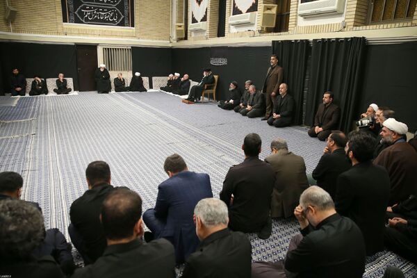 مراسم عزادارای شب عاشورا با حضور رهبر معظم انقلاب