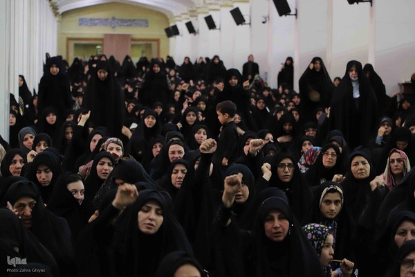 حضور رییس جمهور دکتر پزشکیان در نماز ظهر عاشورا در تبریز