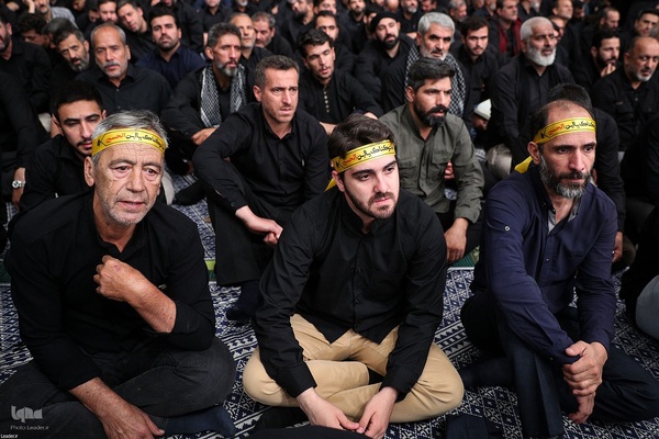 مراسم عزاداری شام غریبان در حسینیه امام خمینی(ره)