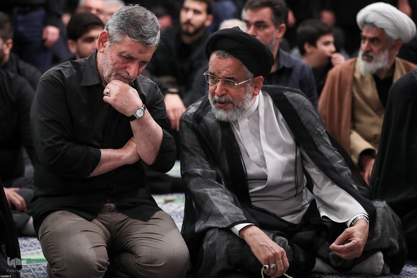 مراسم عزاداری شام غریبان در حسینیه امام خمینی(ره)