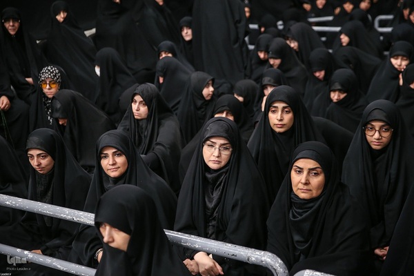 مراسم عزاداری شام غریبان در حسینیه امام خمینی(ره)