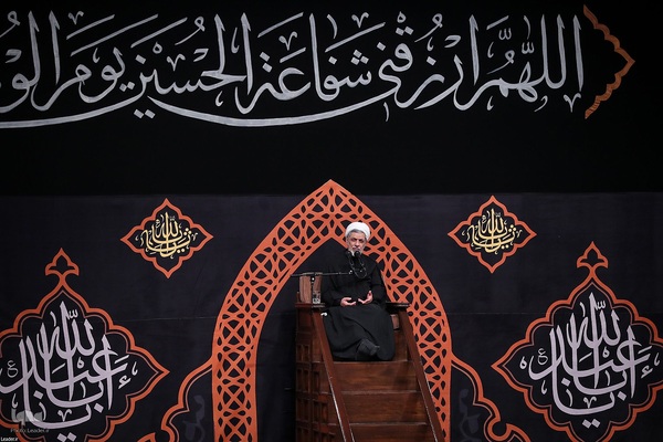 مراسم عزاداری شام غریبان در حسینیه امام خمینی(ره)