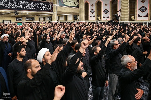 مراسم عزاداری شام غریبان در حسینیه امام خمینی(ره)