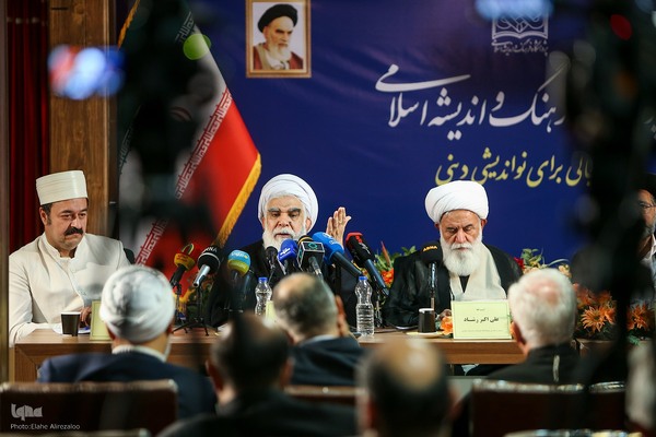 همایش ملی ادیان الهی و مسئله تهاجم صهیونیزم و غرب به ایران