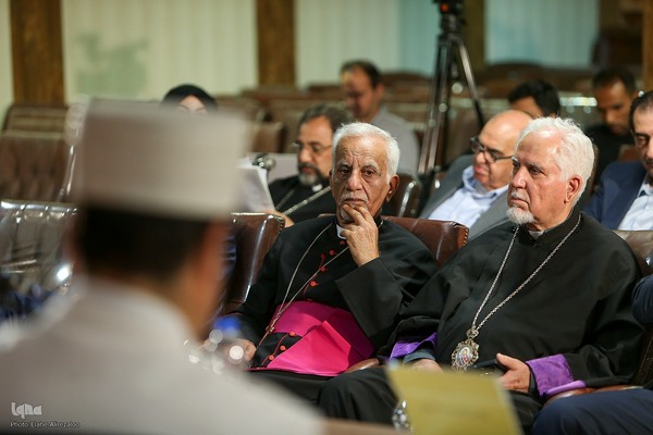 همایش ملی ادیان الهی و مسئله تهاجم صهیونیزم و غرب به ایران