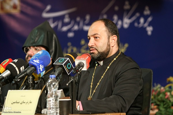 همایش ملی ادیان الهی و مسئله تهاجم صهیونیزم و غرب به ایران