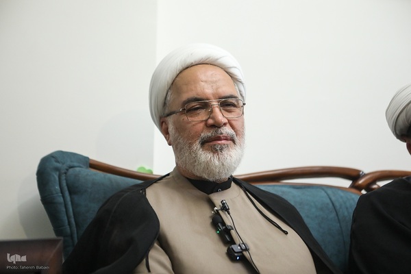 حضور جامعه قرآنی در منزل شهید احسان ذاکری