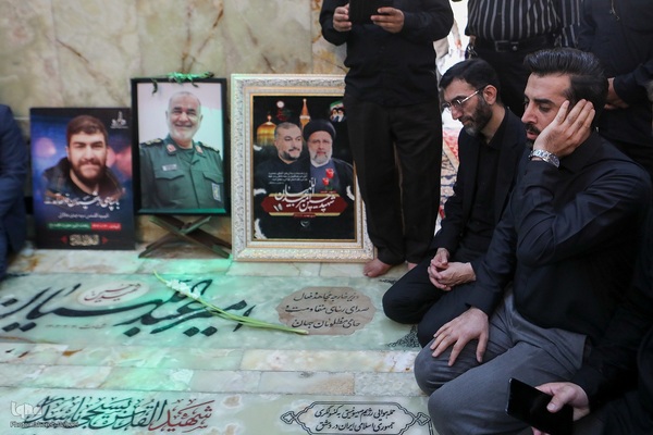 حضور جامعه قرآنی بر مزار شهیدان سلامی و طهرانچی