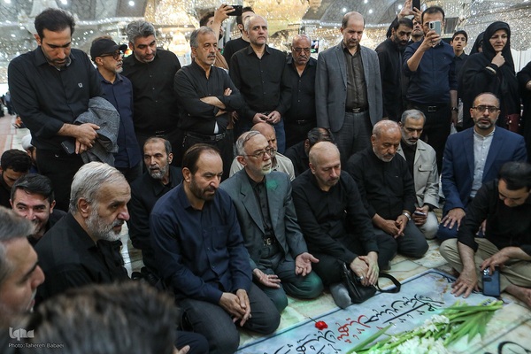 حضور جامعه قرآنی بر مزار شهیدان سلامی و طهرانچی