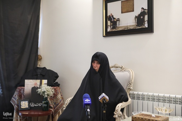 دیدار جامعه قرآنی با خانواده شهید طهرانچی