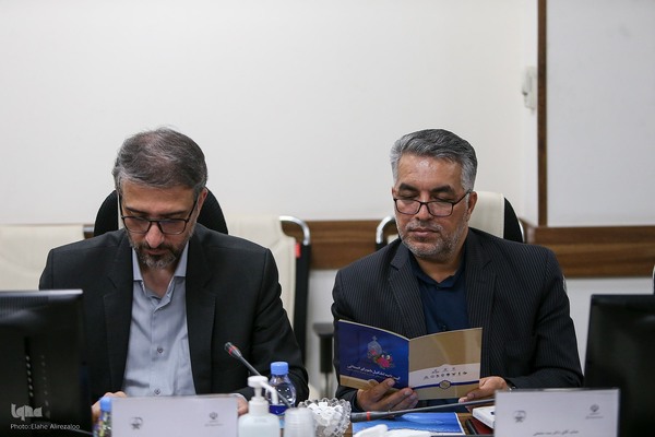 نشست شورای هماهنگی فعالیت‌های قرآن و عترت