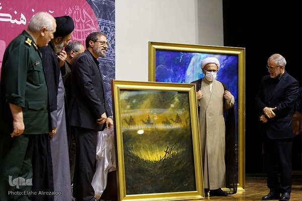 آئین رونمایی از آثار فرهنگی و علمی اربعین