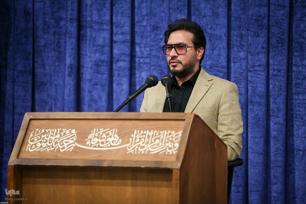 مراسم بزرگداشت شهدای جنگ تحمیلی اخیر با حضور رهبر انقلاب