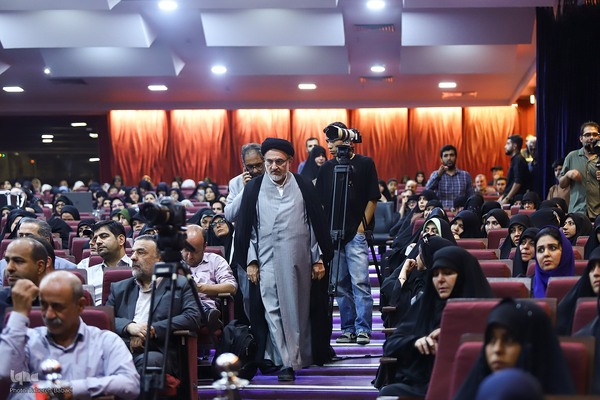 مراسم اختتامیه چهل و هشتمین دوره مسابقات سراسری قرآن استان تهران