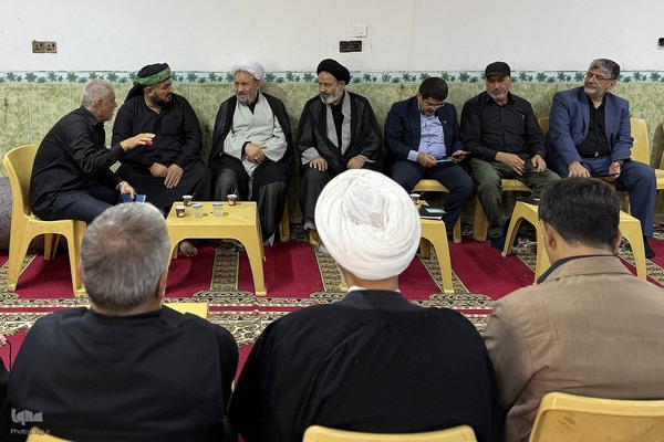 بازدید نماینده ولی‌فقیه از مرز خسروی