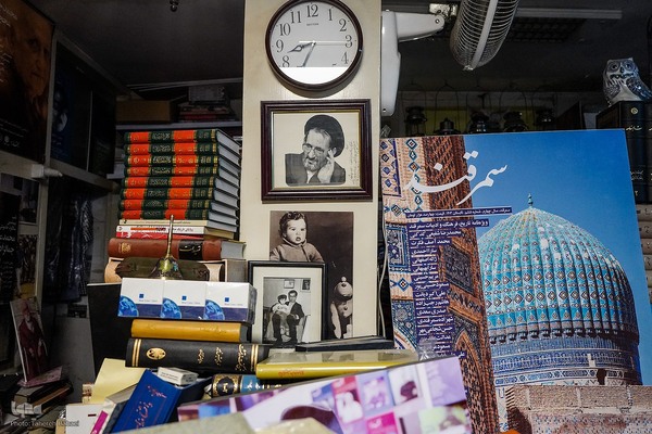 
دمی با جانِ جوانِ بخارا
