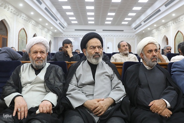 بازدید میدانی مسئولان حج و زیارت از خدمات به زائران در شهر مقدس کاظمین