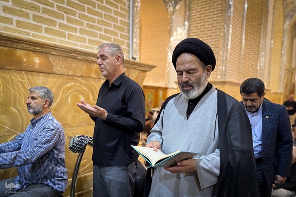 بازدید میدانی مسئولان حج و زیارت از خدمات به زائران در شهر مقدس کاظمین