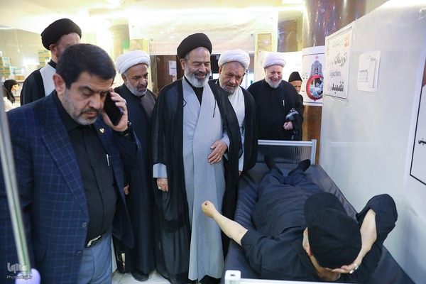 بازدید مسئولان حج و زیارت از خدمات به زائران در مسیر مشایه و کربلای معلی