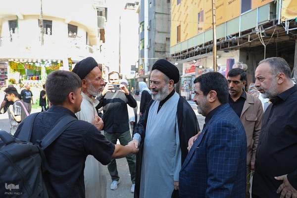 بازدید مسئولان حج و زیارت از خدمات به زائران در مسیر مشایه و کربلای معلی