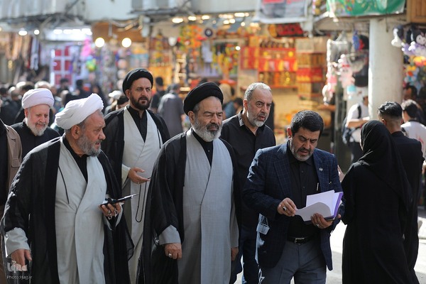 بازدید مسئولان حج و زیارت از خدمات به زائران در مسیر مشایه و کربلای معلی