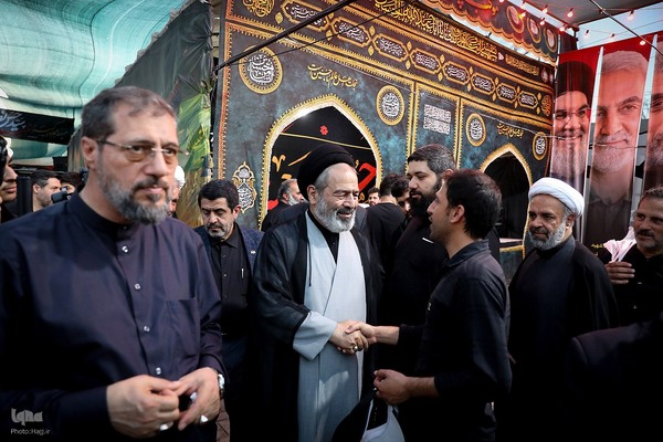 بازدید مسئولان حج و زیارت از خدمات به زائران در مسیر مشایه و کربلای معلی