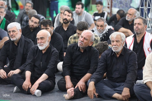 بازدید مسئولان حج و زیارت از خدمات به زائران در مسیر مشایه و کربلای معلی