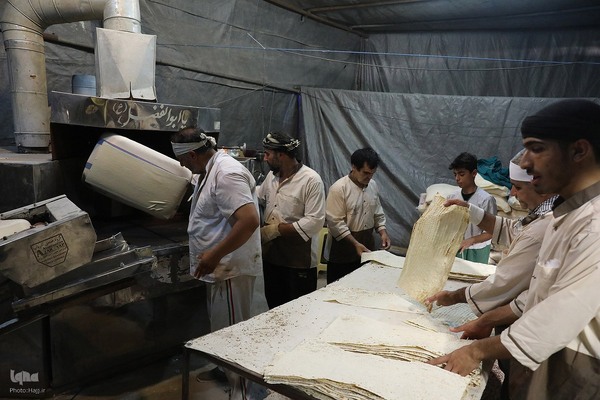 بازدید مسئولان حج و زیارت از خدمات به زائران در مسیر مشایه و کربلای معلی