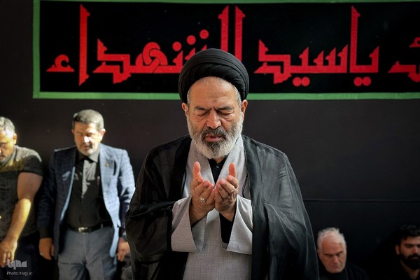 بازدید مسئولان حج و زیارت از خدمات به زائران در مسیر مشایه و کربلای معلی