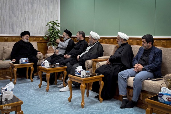 بازدید مسئولان حج و زیارت از خدمات به زائران در مسیر مشایه و کربلای معلی