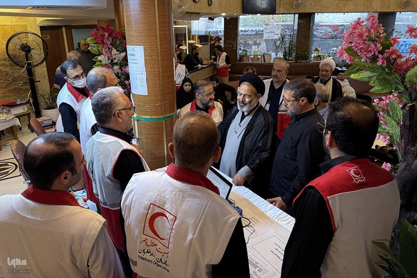 بازدید مسئولان حج و زیارت از خدمات به زائران در مسیر مشایه و کربلای معلی