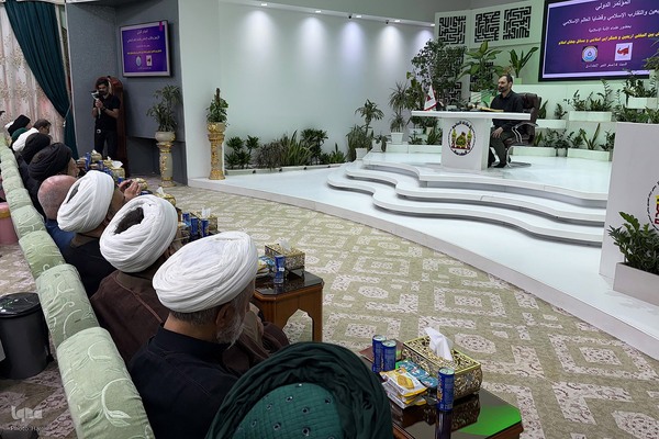 همایش اربعین و همگرایی اسلامی و مسائل جهان اسلام