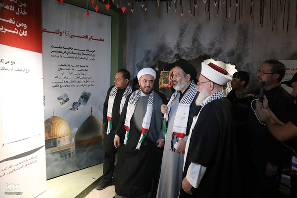 استقبال فلسطینی‌ها از نماینده رهبر انقلاب در موکب الاقصی