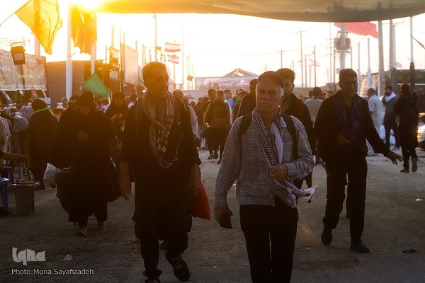 تردد زائران اربعین حسینی از مرز شلمچه