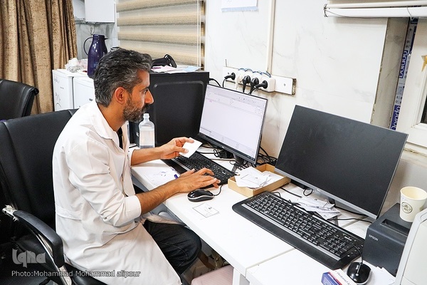 خدمت‌رسانی درمانی به زائران در مرز چذابه