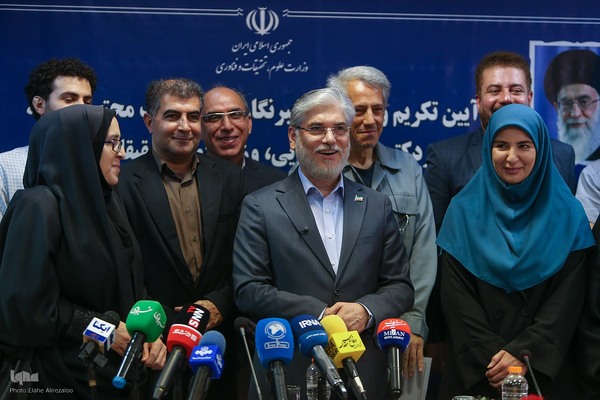 آیین نکوداشت و تجلیل از خبرنگاران و اصحاب رسانه